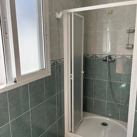 Casa 6-7 Personas, Aire Acondicionado Y Wifi *