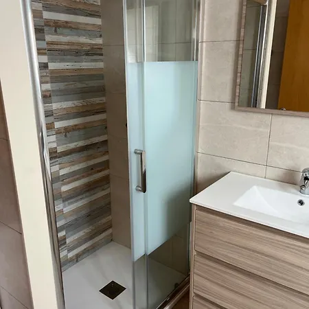 Casa 6-7 Personas, Aire Acondicionado Y Wifi